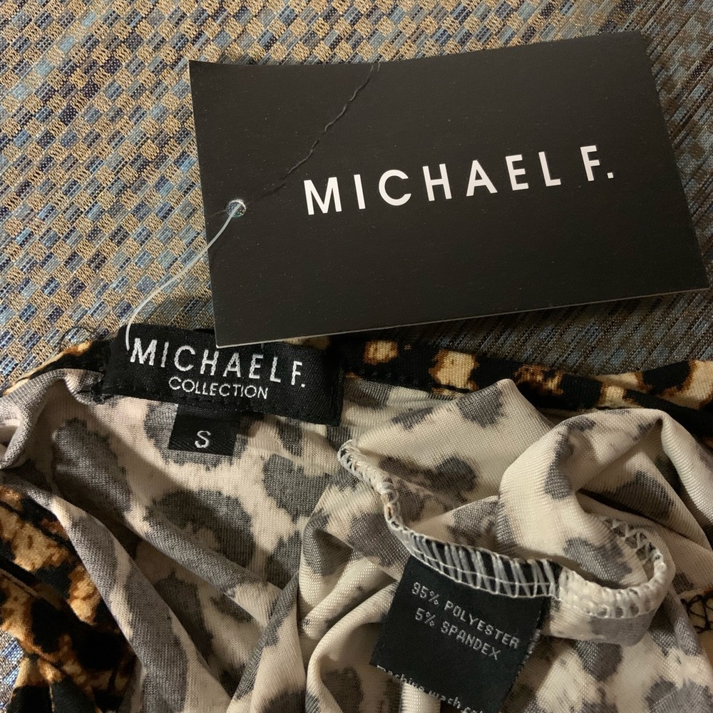 Michael F Top - Picture 4 of 4